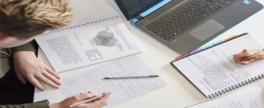 Essay摘要部分小技巧