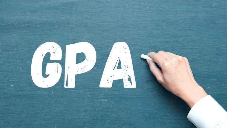 梅西大學考試多少分掛科