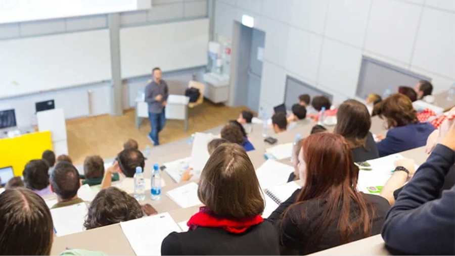 奧克蘭大學學習生活